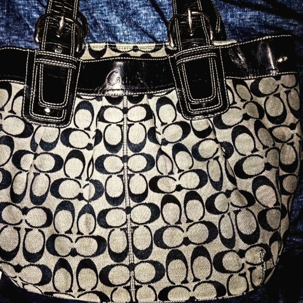 Coach bag light tan and black